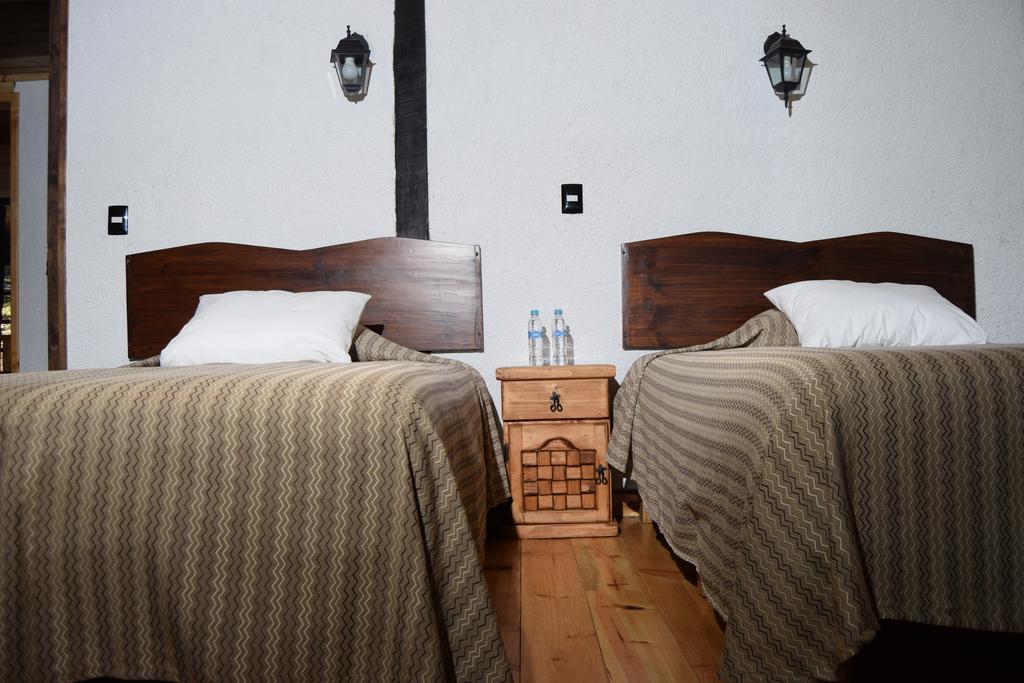 Campestre Daarlu Hotel Хуаучинанго Екстериор снимка